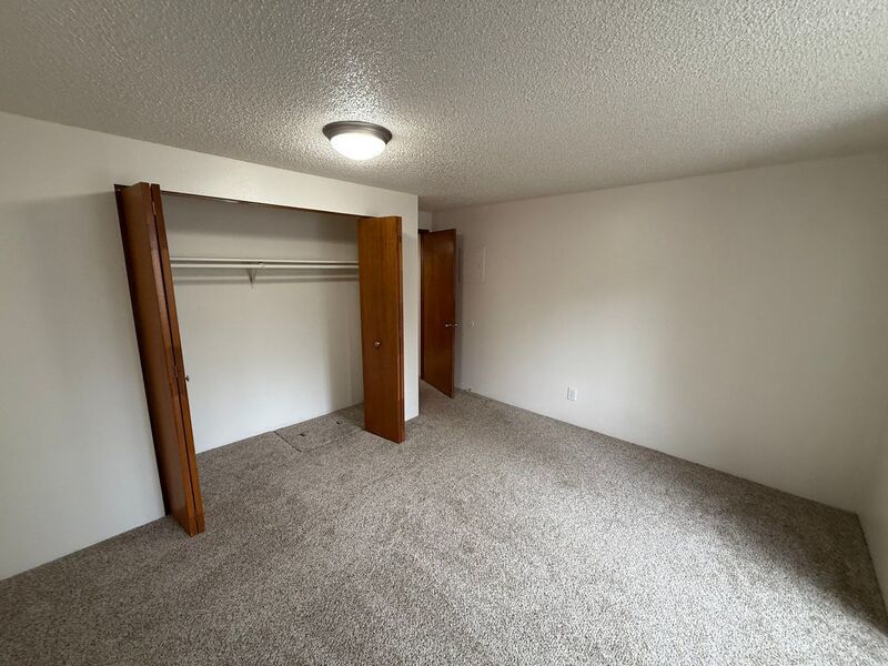 NW Salem, 1 Bed, 1 Bath, 1st Floor Apartment, W/S/G Paid, COMING SOON! property image