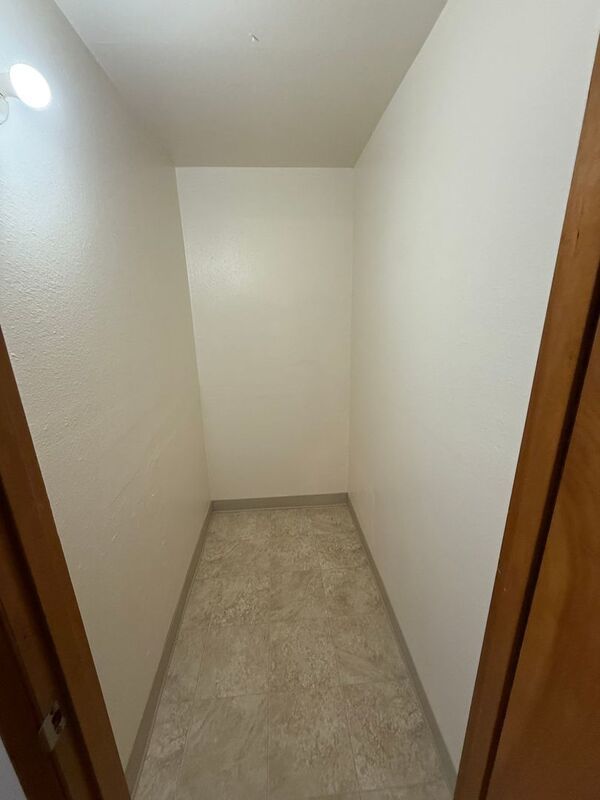 NW Salem, 1 Bed, 1 Bath, 1st Floor Apartment, W/S/G Paid, COMING SOON! property image