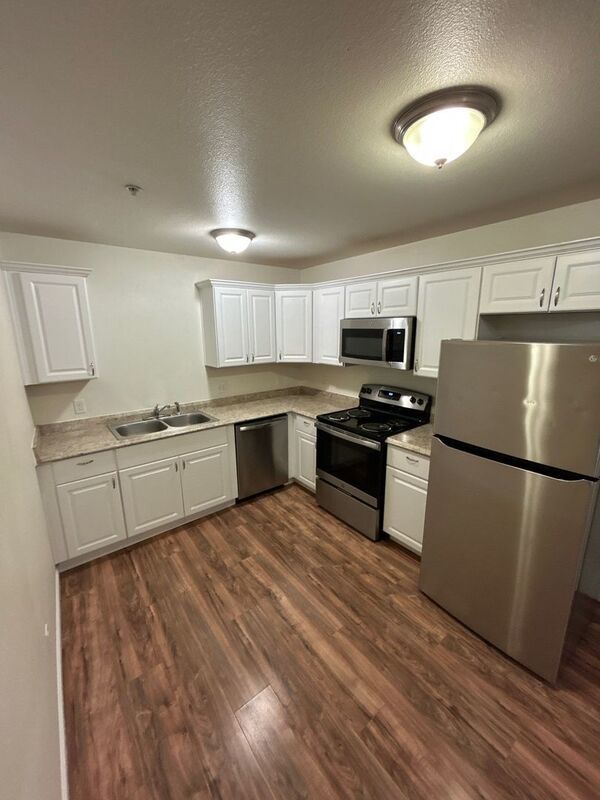 Mount Angel, 2 Bed, 1 Bath, 1st Floor Apartment, Pet Friendly, AVAILABLE NOW! property image