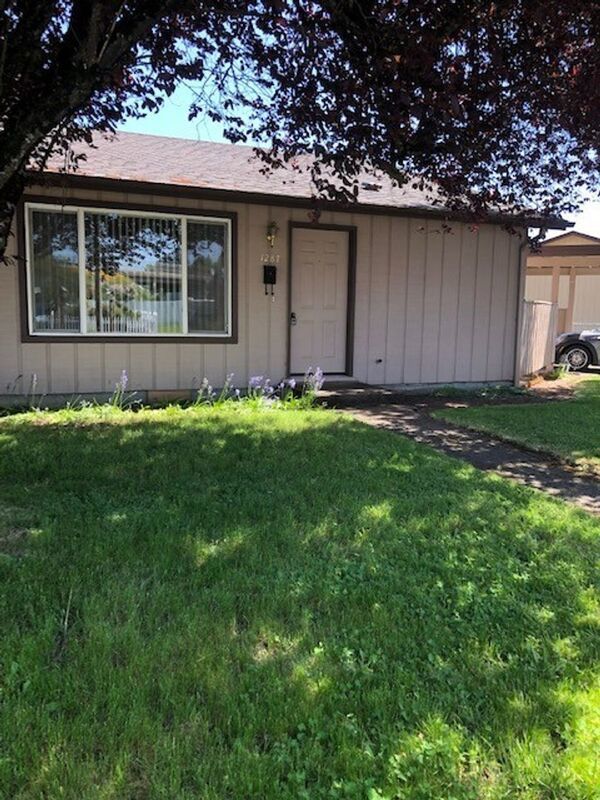 2 Bedroom single family duplex Available NOW! property image