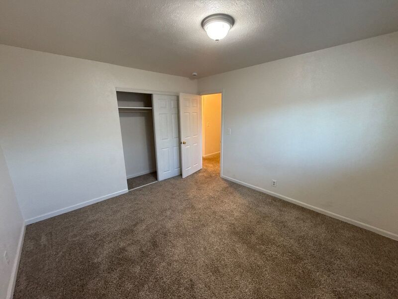 Beautiful Corvallis 4 Bed 1 Bath Single Family Home, AVAILABLE NOW! property image