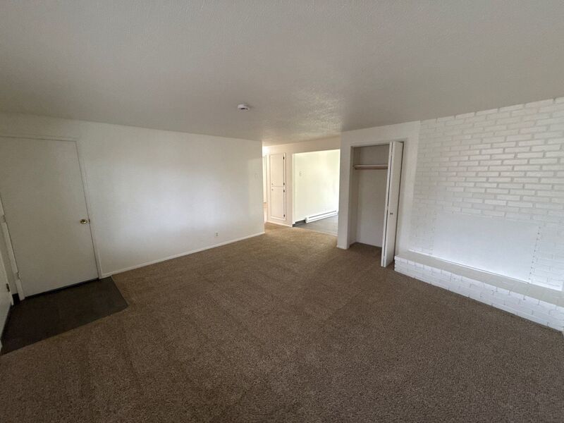 $1095 First 3 Months, NE Salem, 2 Bed, 1 Bath, 1st Floor Apartment, AVAILABLE NOW! property image