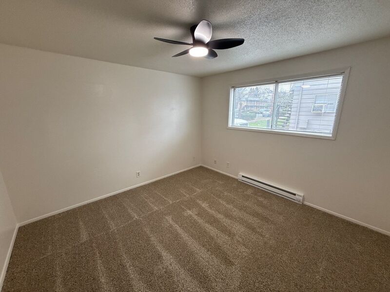 $1095 First 3 Months, NE Salem, 2 Bed, 1 Bath, 1st Floor Apartment, AVAILABLE NOW! property image