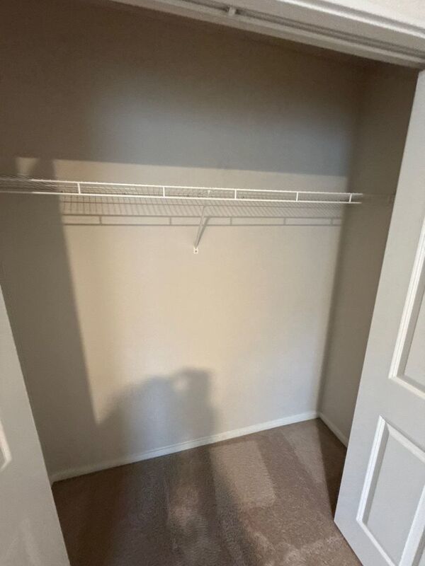 NE. Salem 4 Bed + Bonus Room, 2.5 Bath Single Family Home, AVAILABLE NOW! property image