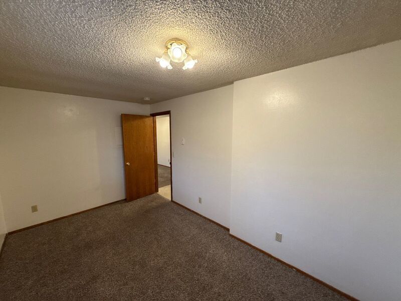 $945 First 3 Months, NE Keizer 1 Bed, 1 Bath, 1st Floor Apartment, Washer & Dryer in Unit, AVAILABLE NOW! property image