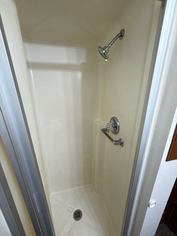 NE Salem 2 Bed,1 Bath, 1st Floor Apartment, AVAILABLE NOW! property image