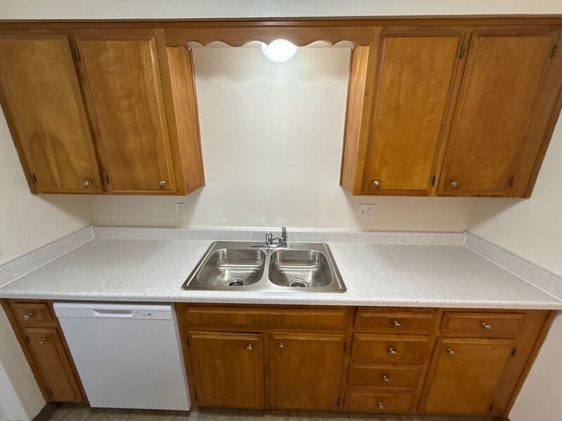 NW Salem 1 Bed, 1 Bath, 2nd Floor Apartment, AVAILABLE NOW! property image