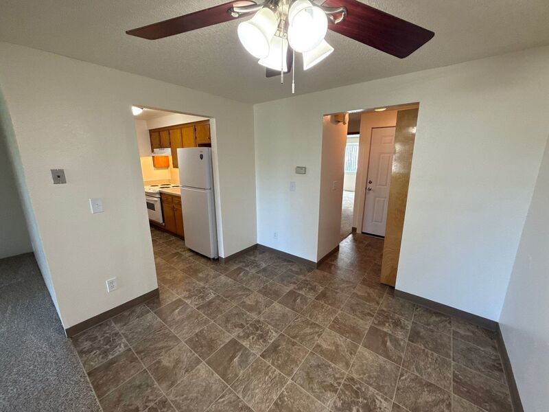 NW Salem 1 Bed, 1 Bath, 1st Floor Apartment, W/S/G Paid, AVAILABLE NOW! property image