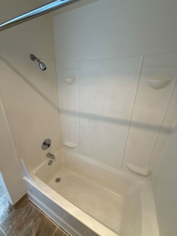 NW Salem 1 Bed, 1 Bath, 1st Floor Apartment, W/S/G Paid, AVAILABLE NOW! property image