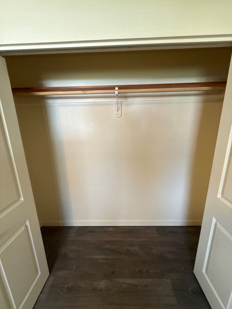 Beautiful Halsey 2 Bed, 1 Bath, DUPLEX, BIG BACK YARD, AVAILABLE NOW! property image