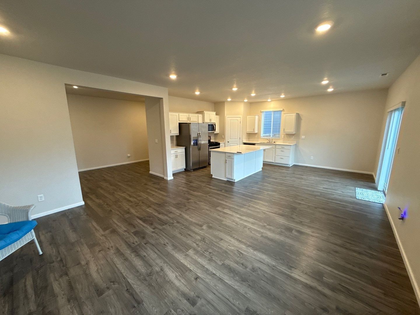 NE. Salem 4 Bed + Bonus Room, 2.5 Bath Single Family Home, AVAILABLE NOW! property image