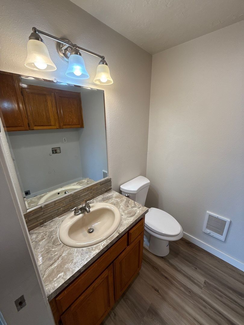 Salem, 3 Bed , 2.5 Bath , 2 Story Duplex, COMING SOON! property image