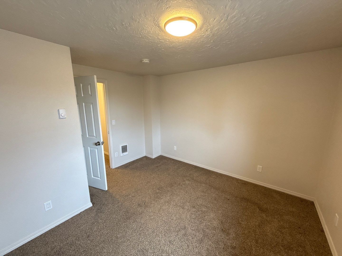 Salem, 3 Bed , 2.5 Bath , 2 Story Duplex, COMING SOON! property image