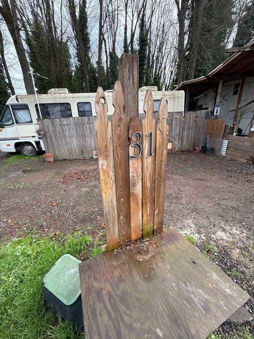 $445 First 3 Months, NE Salem RV/5th Wheel Space For Rent! W/S/G Included AVAILABLE NOW! property image