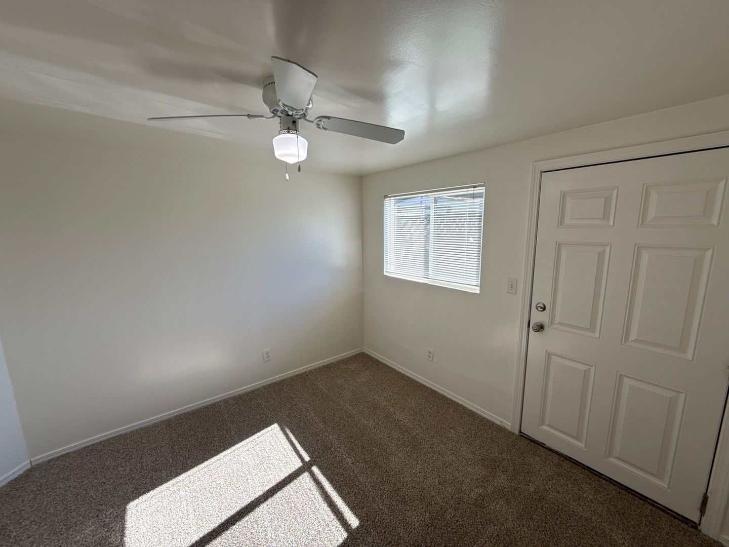 $1,095 First 3 Months, NE Salem 2 Bed,1 Bath, 1 Story Apartment | AVAILABLE NOW! property image