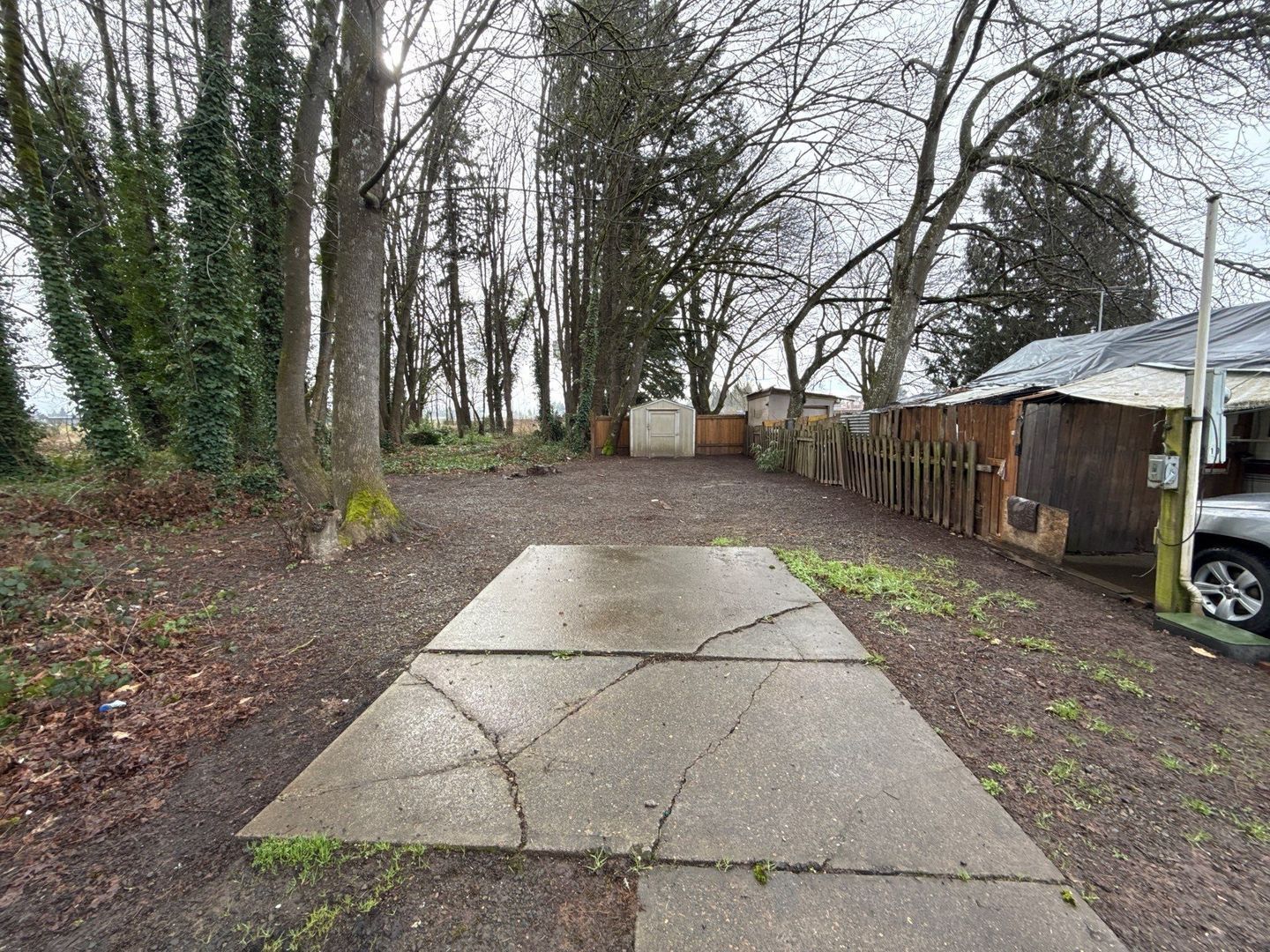 $595 First 3 Months, NE Salem RV/5th Wheel Space For Rent! W/S/G Included AVAILABLE NOW! property image