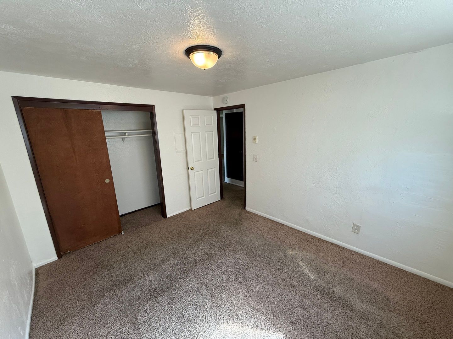 NE Salem, 2 Bed, 1 Bath, 1st Floor Apartment, COMING SOON! property image