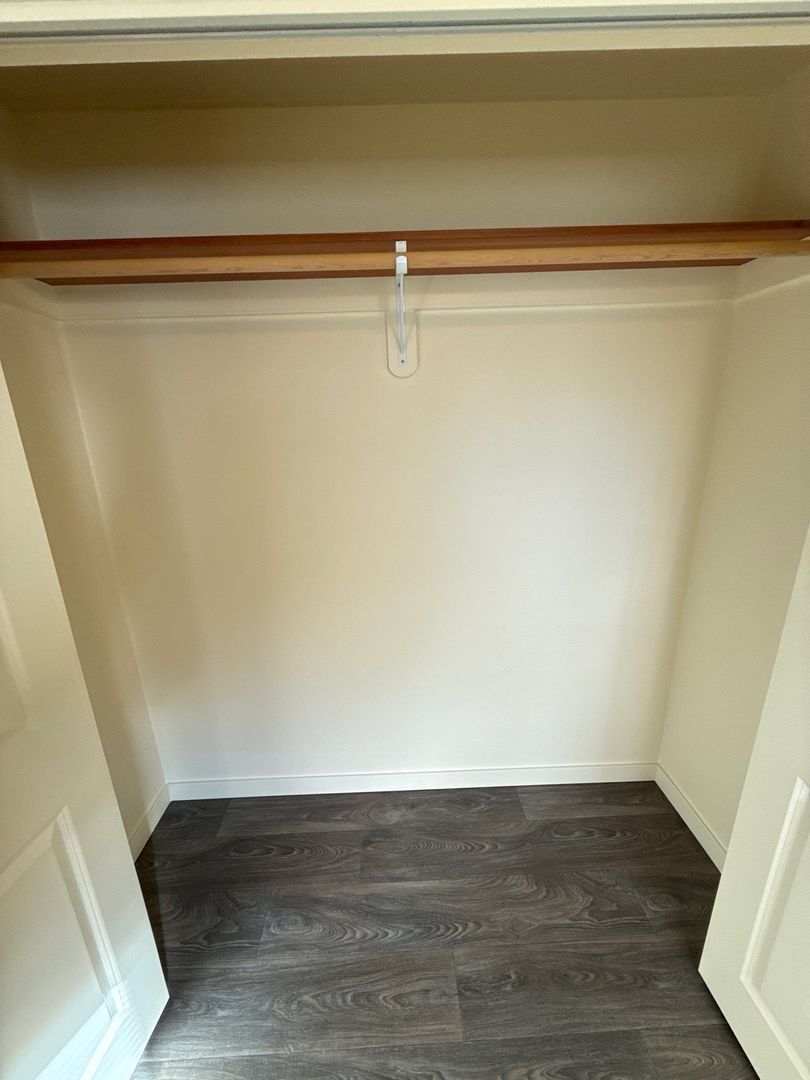 Beautiful Halsey 2 Bed, 1 Bath, DUPLEX, BIG BACK YARD, AVAILABLE NOW! property image