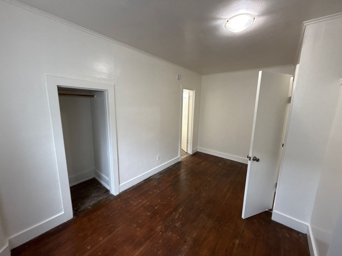 $895 First 3 Months, NE Salem 1 Bed, 1 Bath, Apartment, Close to Downtown, AVAILABLE NOW! property image