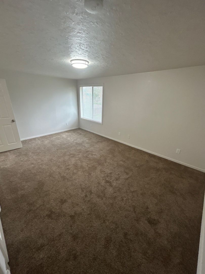 Salem, 3 Bed , 2.5 Bath , 2 Story Duplex, COMING SOON! property image