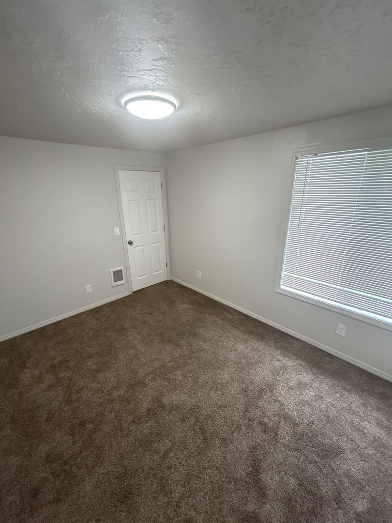 Salem, 3 Bed , 2.5 Bath , 2 Story Duplex, COMING SOON! property image