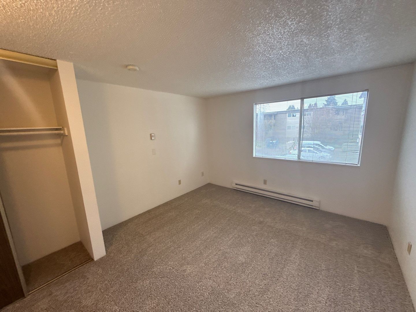 NW Corvallis 2 Bed, 1 Bath, 2nd Floor, AVAILABLE NOW! property image