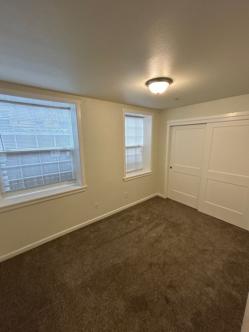 $1345 First 3 Months, Mount Angel, 2 Bed, 1 Bath, 1st Floor Apartment, Pet Friendly, AVAILABLE NOW! property image
