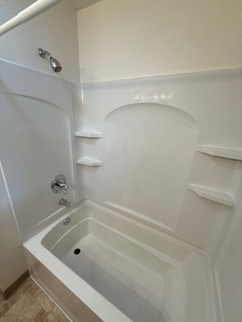 Beautiful Corvallis 4 Bed 1 Bath Single Family Home, AVAILABLE NOW! property image