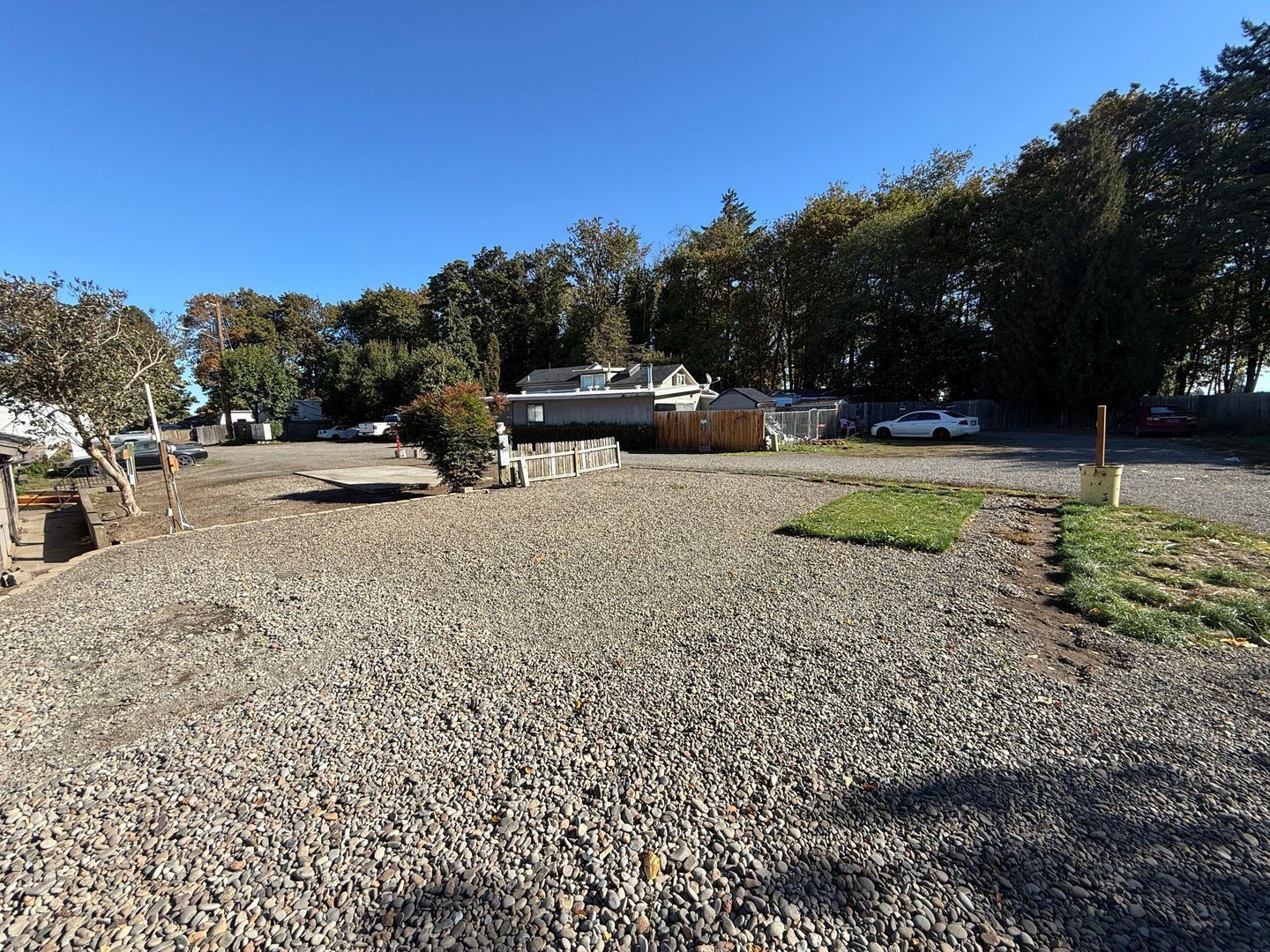 $500 First 3 Months, NE Salem RV/5th Wheel Space For Rent! W/S/G Included AVAILABLE NOW! property image