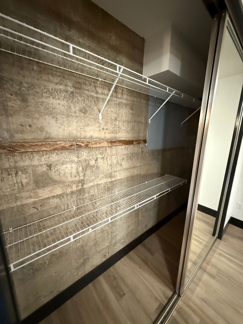 $1,245 First 3 Months, Downtown Salem, Studio 1 Bath, CONDO, w/Washer & Dryer in Unit, CALL TO SCHEDULE A VIEWING, AVAILABLE NOW! property image