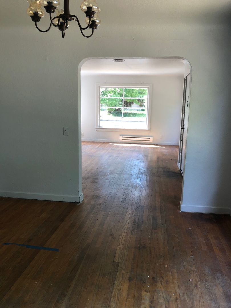 Eugene 4 Bed, 1 Bath, Single Family Home, Available NOW! property image