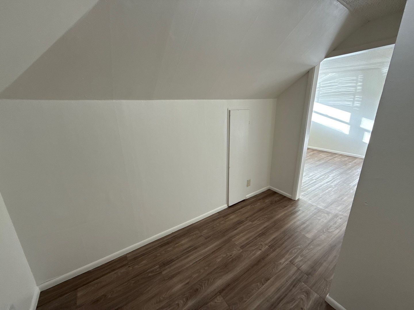 NE Salem Studio, 1 Bath, Apartment, Close to Downtown,  AVAILABLE NOW! property image