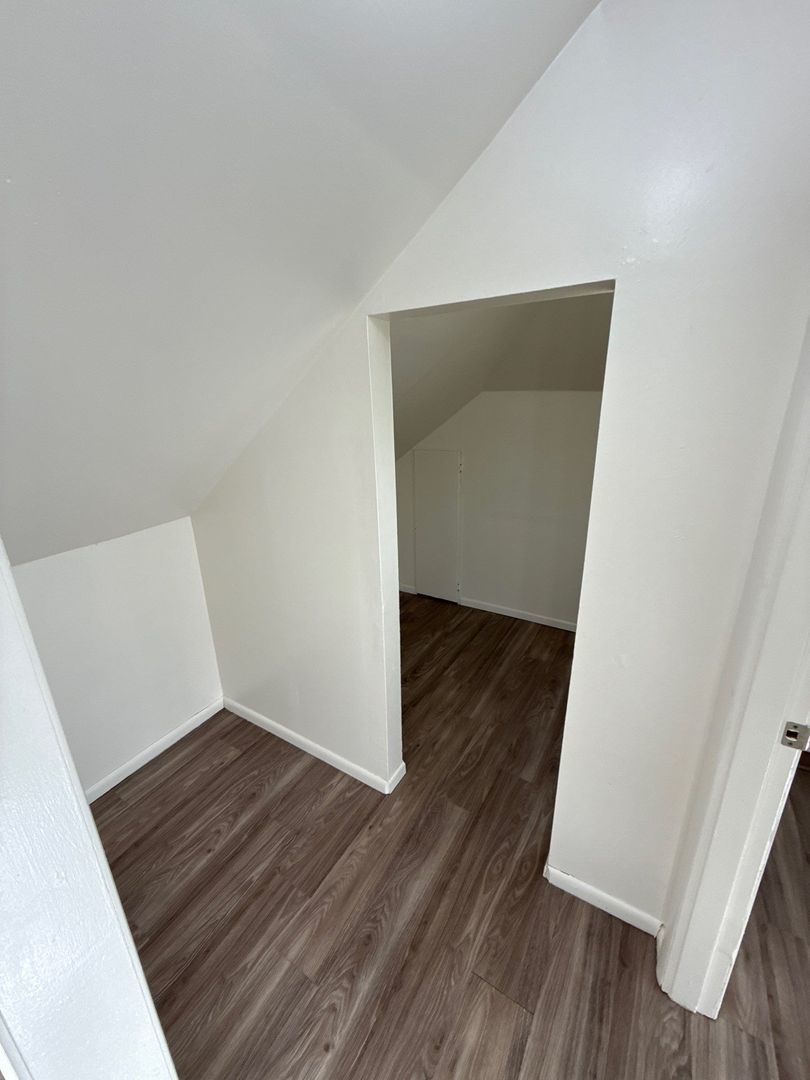 NE Salem Studio, 1 Bath, Apartment, Close to Downtown,  AVAILABLE NOW! property image