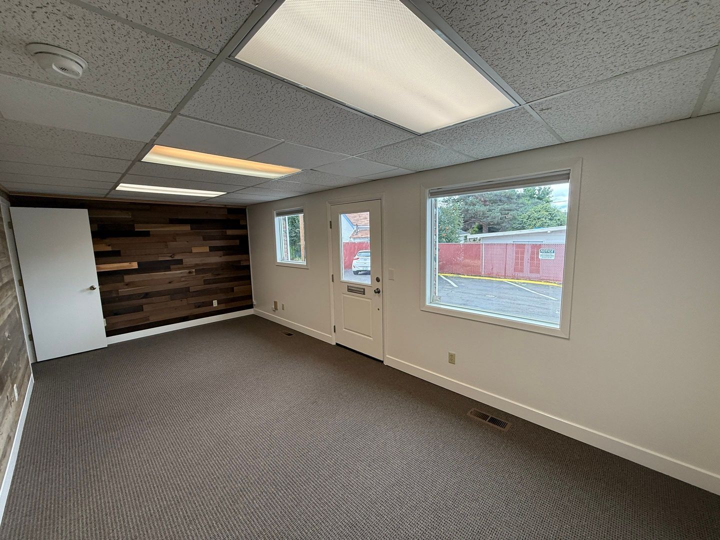 Office Space for Rent, Lease Terms Negotiable, AVAILABLE NOW! property image