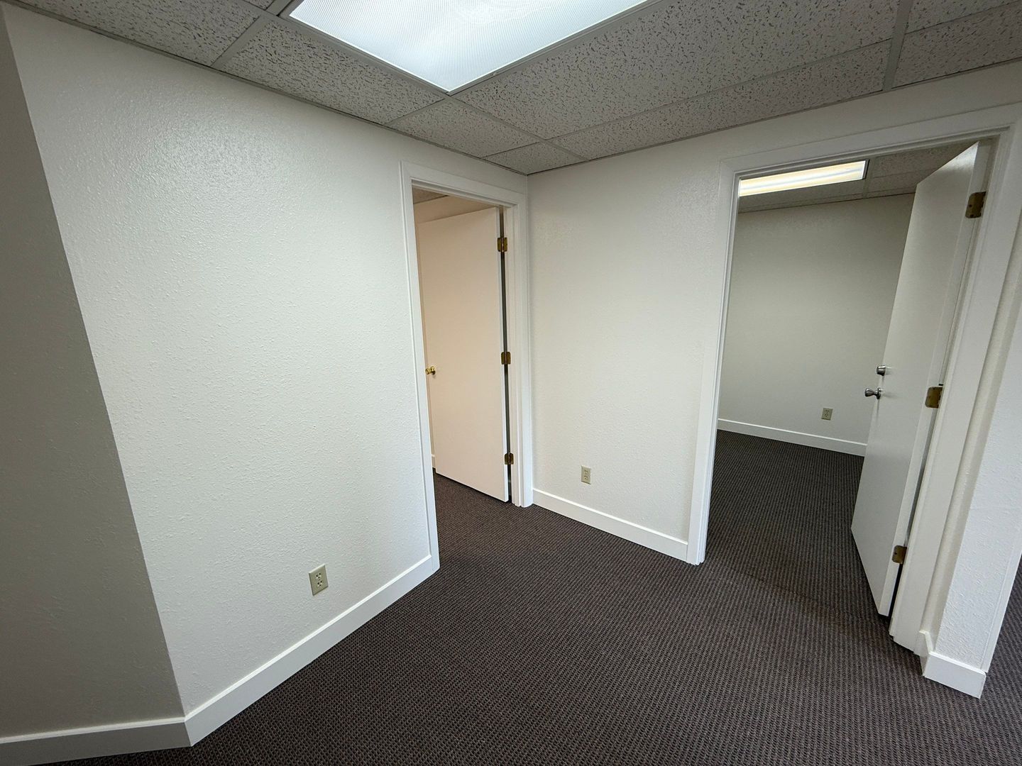 Office Space for Rent, Lease Terms Negotiable, AVAILABLE NOW! property image