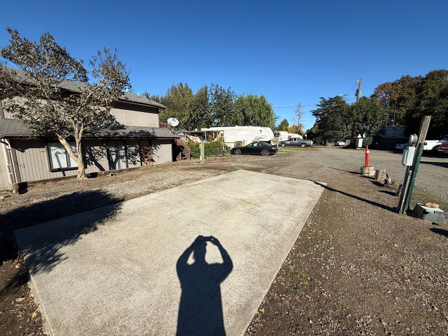 $495 First 3 Months, NE Salem RV/5th Wheel Space For Rent! W/S/G Included AVAILABLE NOW! property image