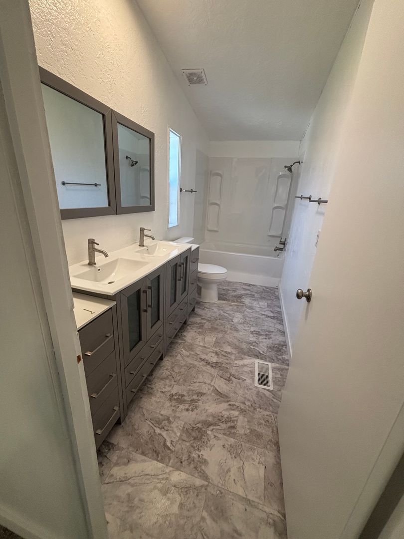 Fully upgraded and remodeled. AVAILABLE NOW! property image