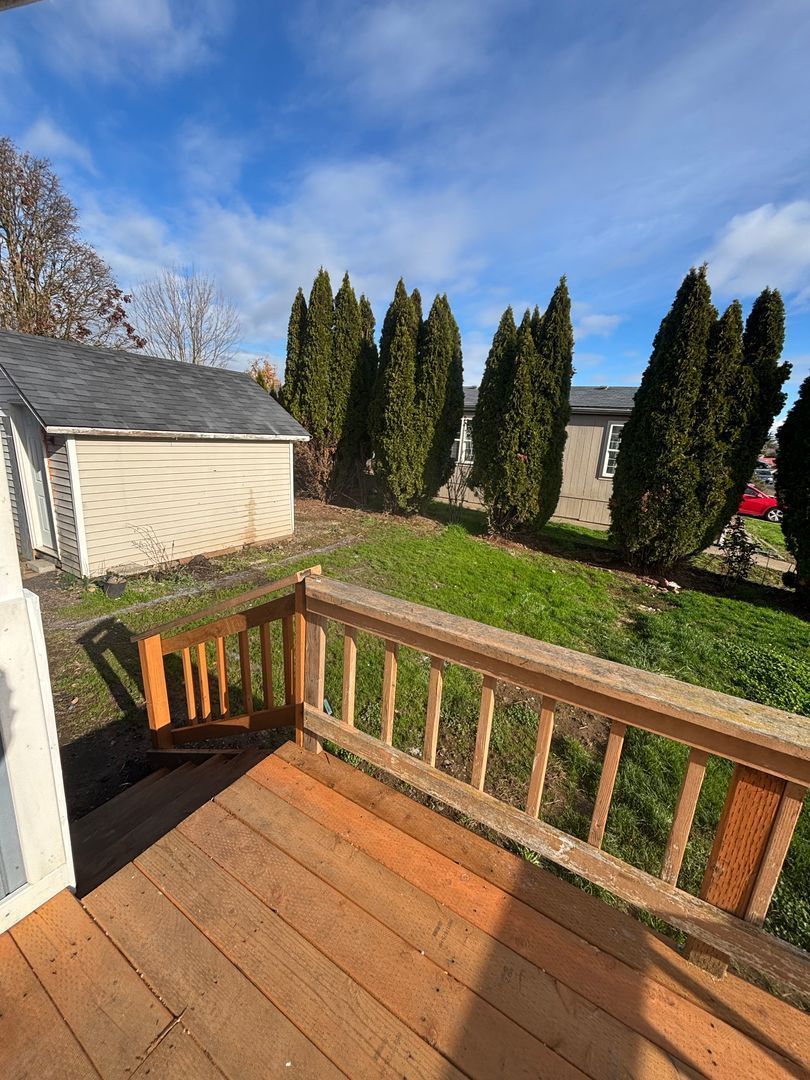 Fully upgraded and remodeled. AVAILABLE NOW! property image