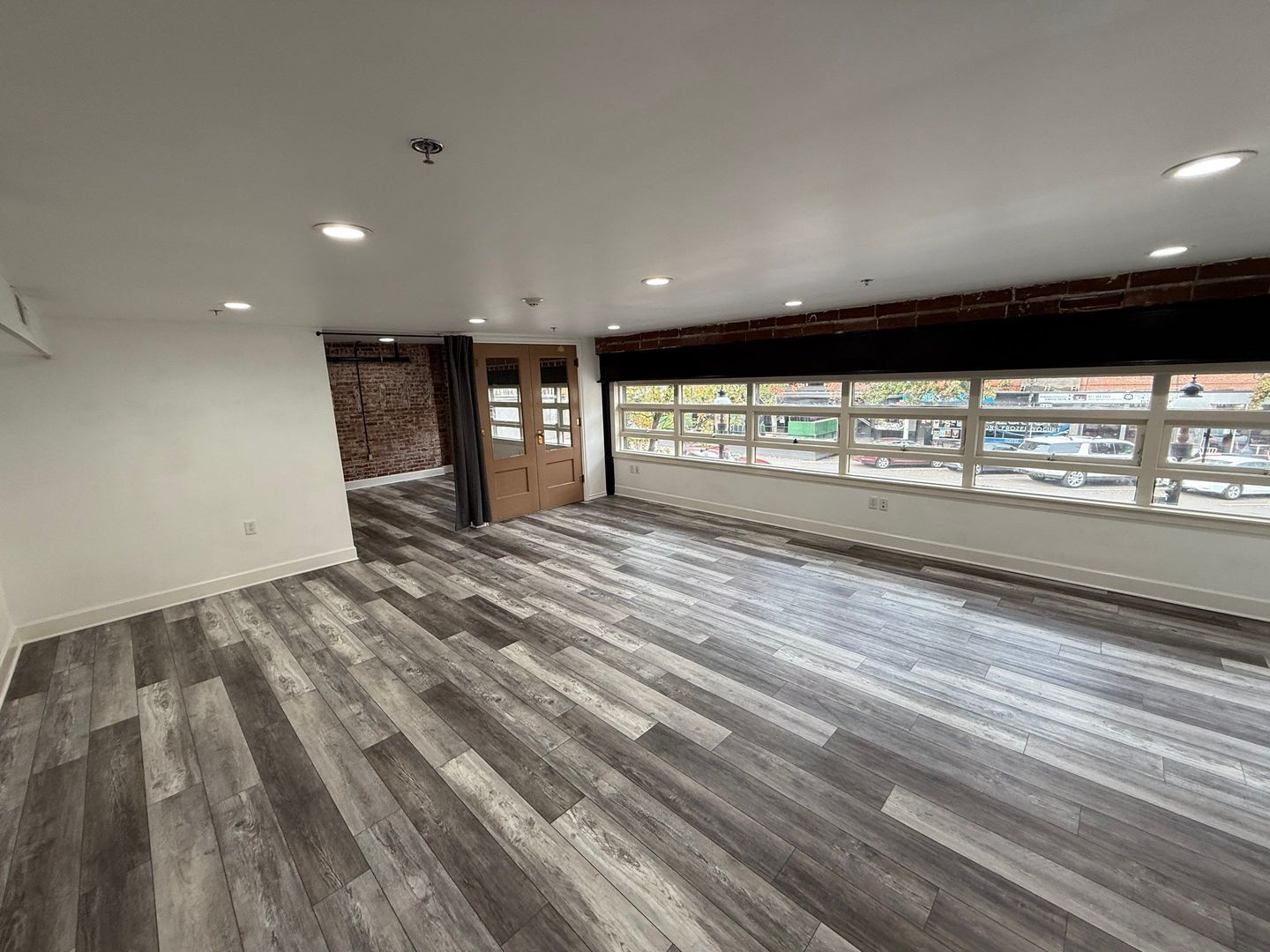 Office Space for Rent, Lease Terms Negotiable, Call to Schedule a VIEWING, AVAILABLE NOW! property image