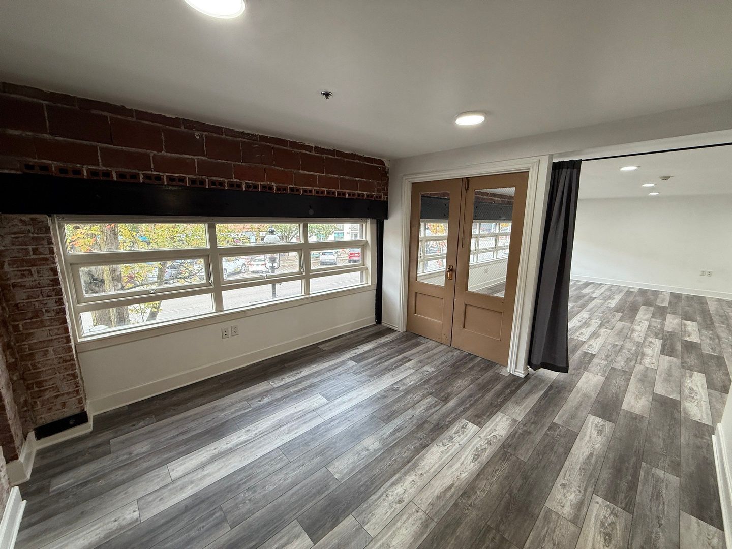 Office Space for Rent, Lease Terms Negotiable, Call to Schedule a VIEWING, AVAILABLE NOW! property image