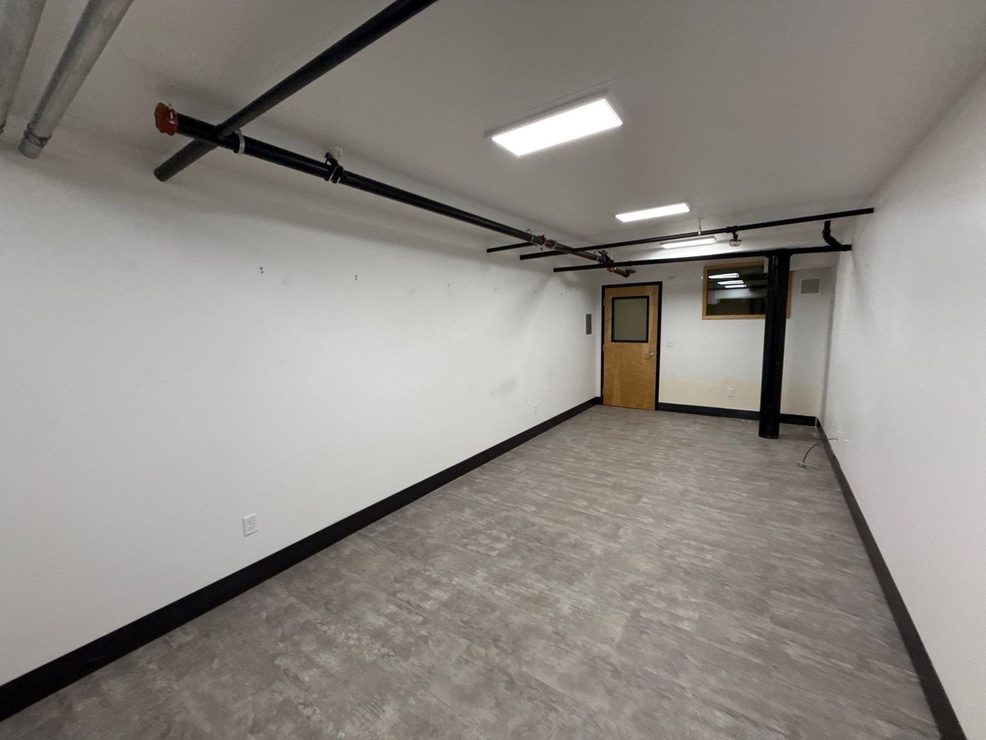 Office Space for Rent, Basement Unit, Lease Terms Negotiable, AVAILABLE NOW! property image