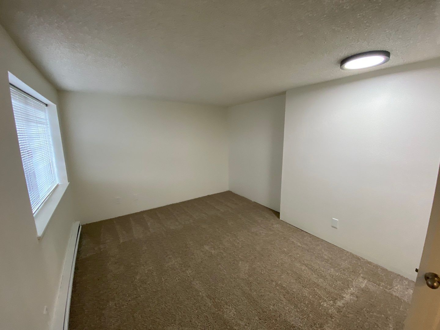 Corvallis 2 Bed, 1 Bath, 1st Floor Unit, $125 Flat Fee for ALL Utilities, COMING SOON! property image