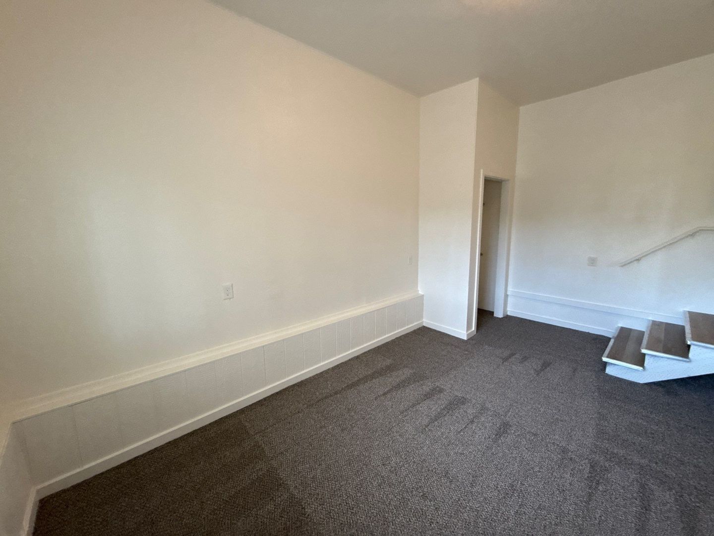 Cozy 3 Bed + Bonus Room, 1 Bath 2-Story Home in NE Salem | AVAILABLE NOW! property image