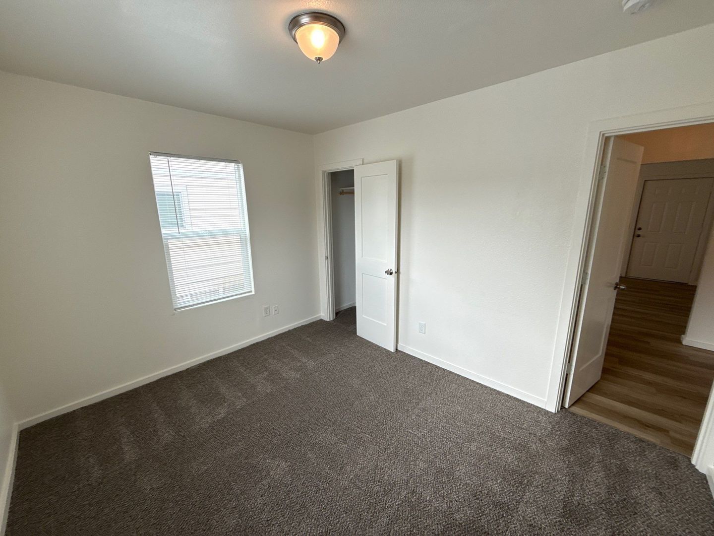 Cozy 3 Bed + Bonus Room, 1 Bath 2-Story Home in NE Salem | AVAILABLE NOW! property image