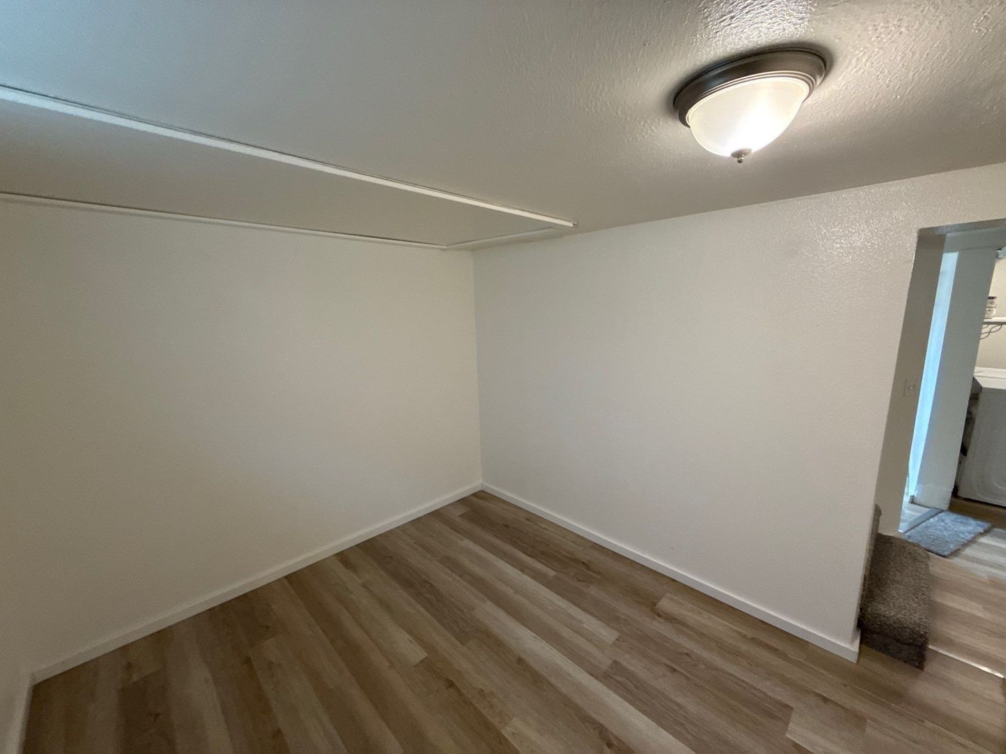 Cozy 3 Bed + Bonus Room, 1 Bath 2-Story Home in NE Salem | AVAILABLE NOW! property image