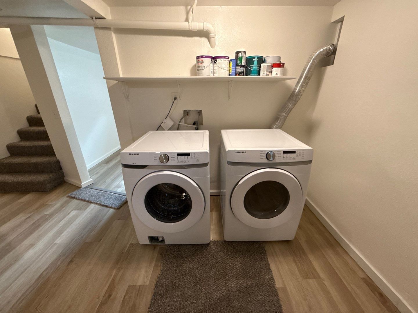 Cozy 3 Bed + Bonus Room, 1 Bath 2-Story Home in NE Salem | AVAILABLE NOW! property image