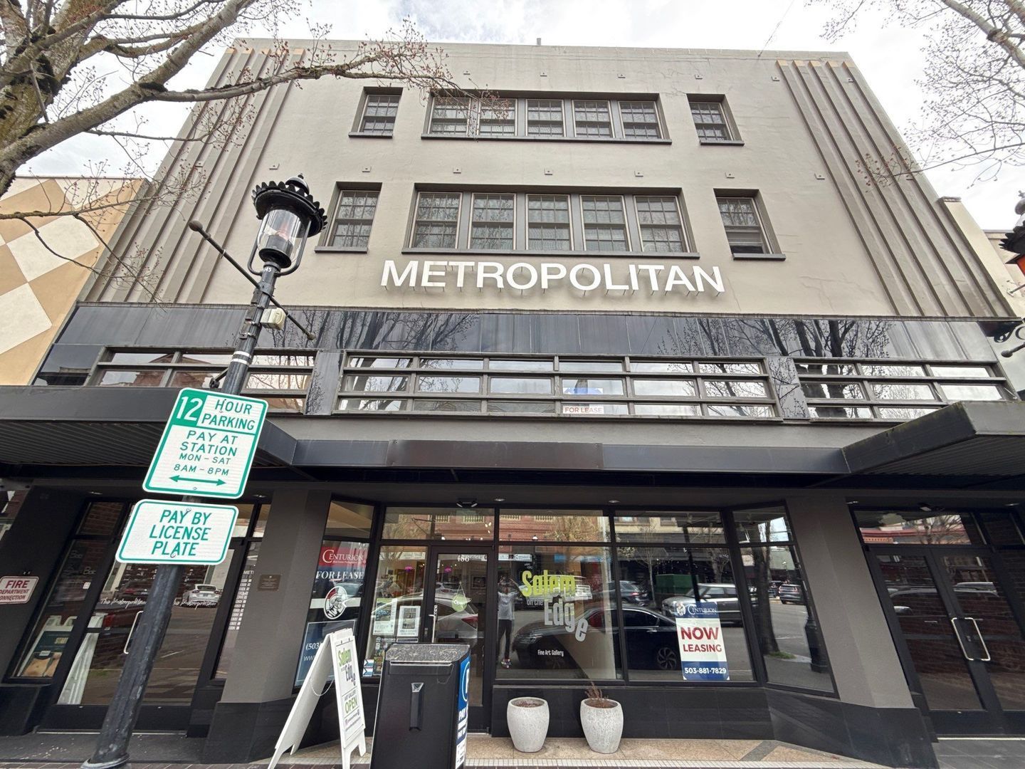 High-End Bi-Level Loft: 1 Bedroom + 2 Full Baths in the Heart of Salem, AVAILABLE NOW property image