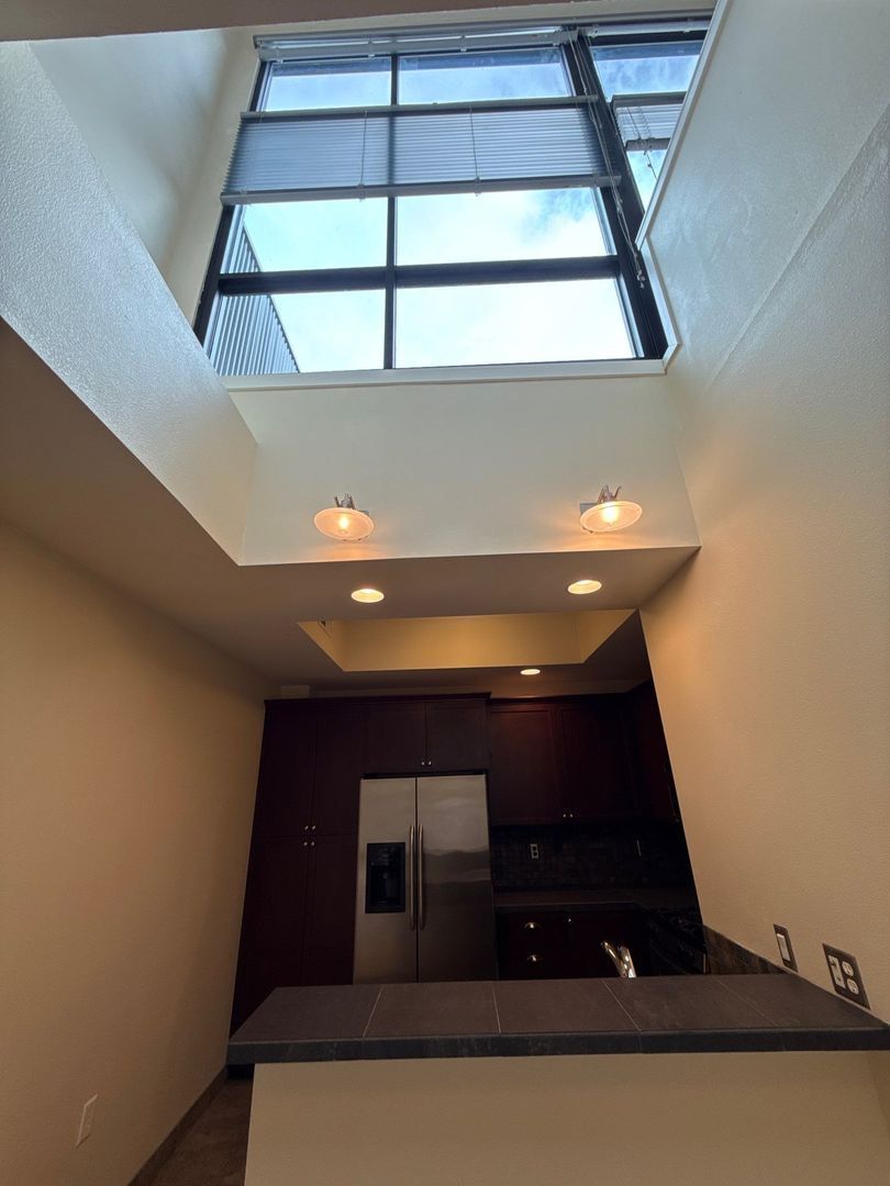 High-End Bi-Level Loft: 1 Bedroom + 2 Full Baths in the Heart of Salem, AVAILABLE NOW property image