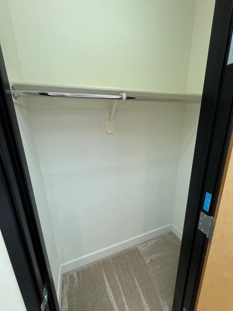 High-End Bi-Level Loft: 1 Bedroom + 2 Full Baths in the Heart of Salem, AVAILABLE NOW property image