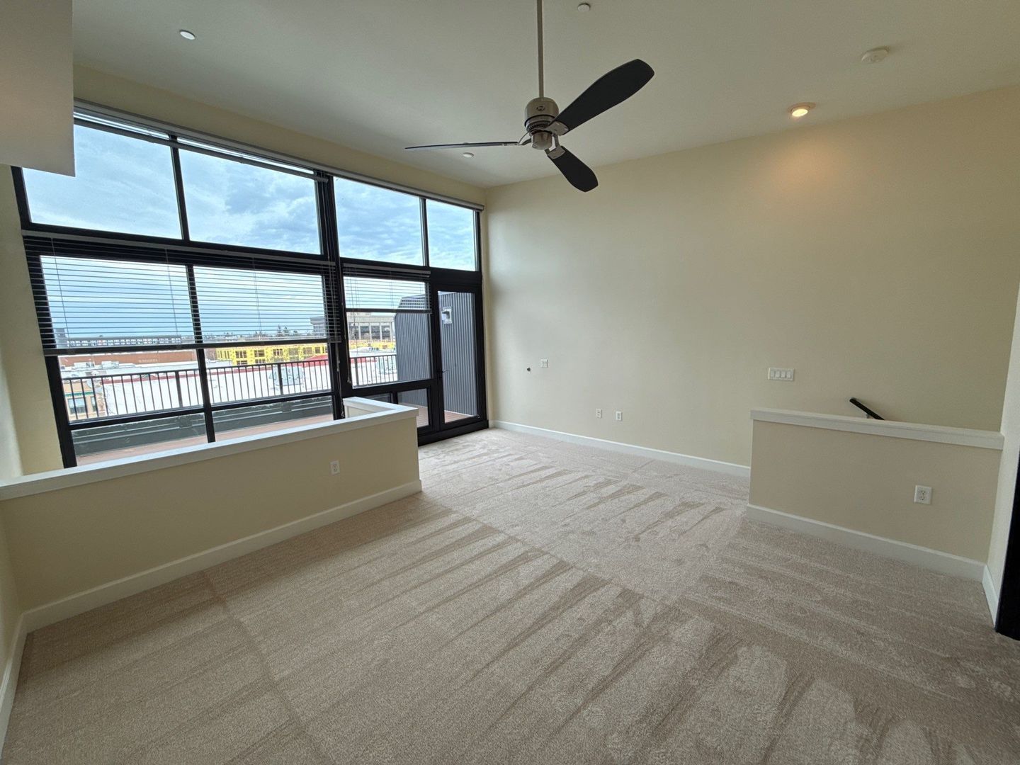 High-End Bi-Level Loft: 1 Bedroom + 2 Full Baths in the Heart of Salem, AVAILABLE NOW property image